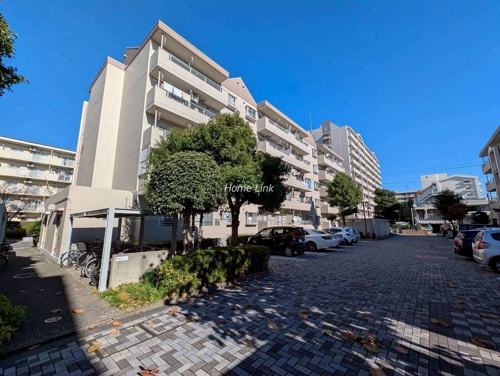 新蓮根団地12号棟 　外観